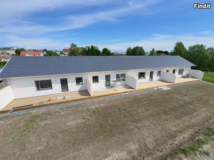 Vuokrataan Uthyres splitterny 2r+k+b i centrala Närpes