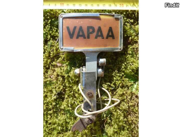 Myydään Taksin vapaa kyltti 1960-luvulta