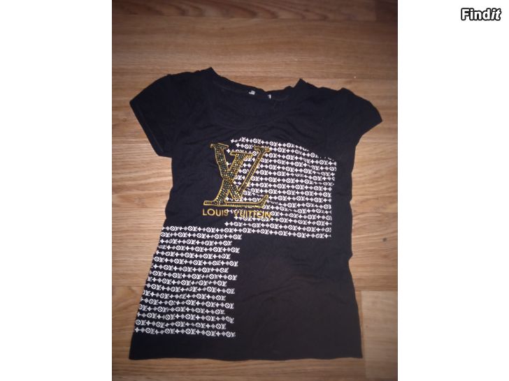 Myydään Louis Vuitton paita