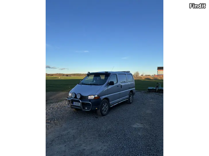 Myydään Toyota hiace