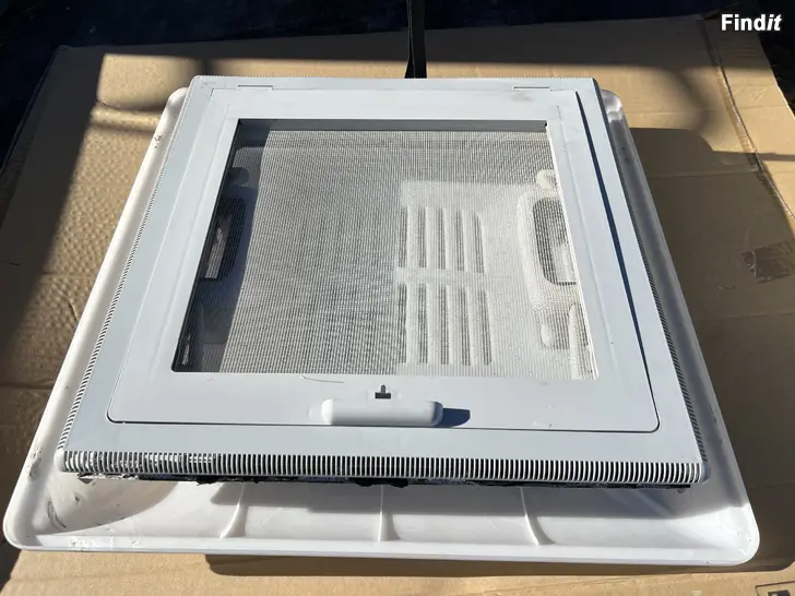 Säljes Kattoluukku Taklucka