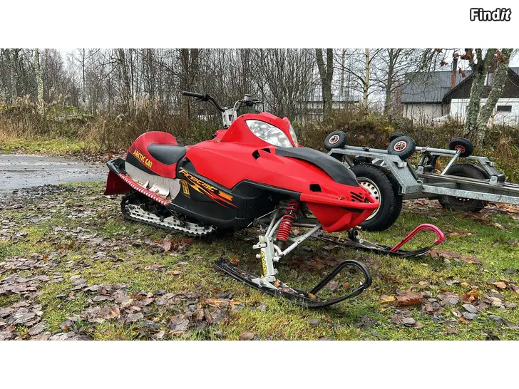 Säljes Arctic cat f6