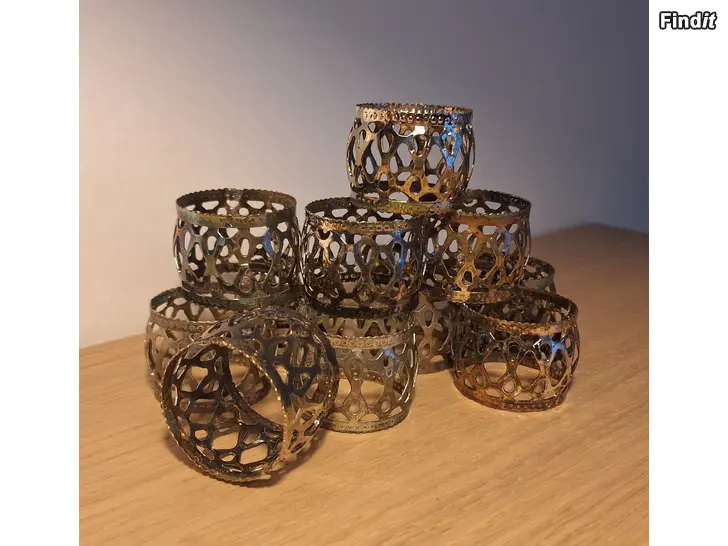 Säljes Servettringar