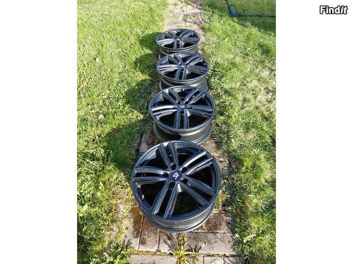 Säljes Aluminiumfälgar