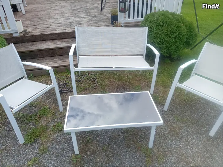 Myydään Piha kalusteet