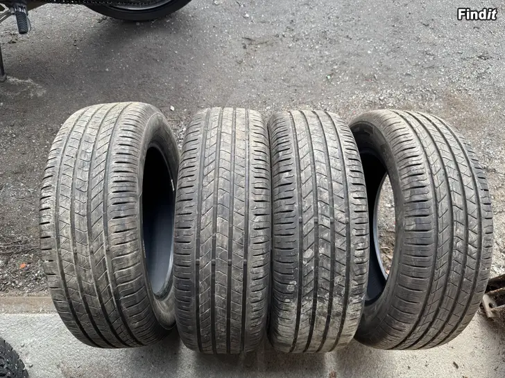 Myydään Kesärenkaat 205/60R16