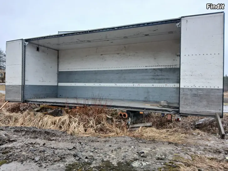 Myydään Irtokaappi