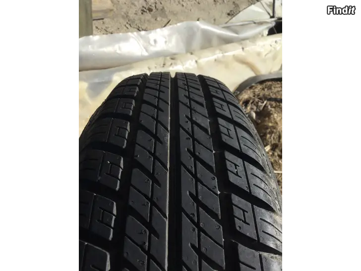 Säljes Vw Golf däck