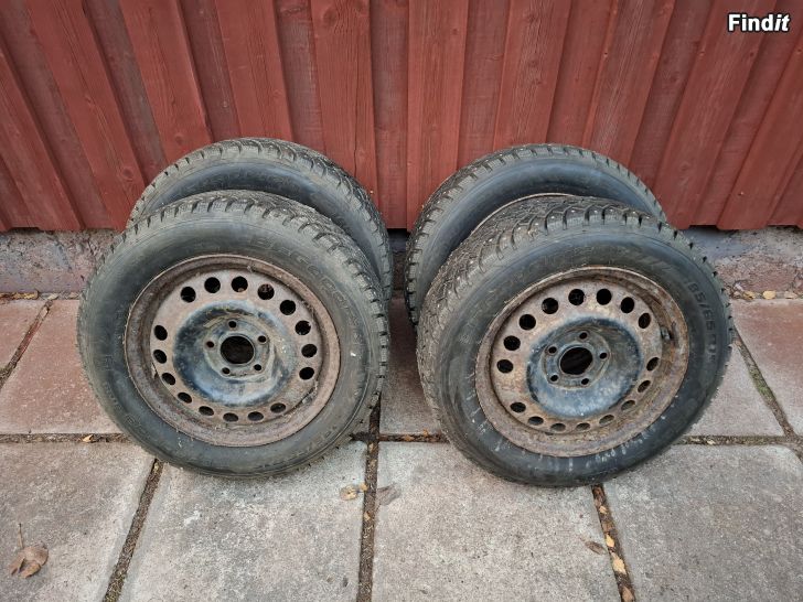 Säljes Vinterdäck BFgoodrich 185/65R15