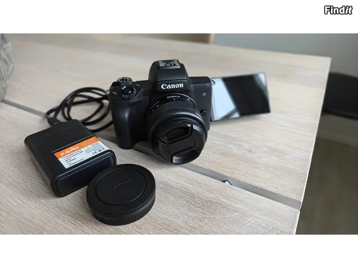 Myydään Canon M50 systemkamera