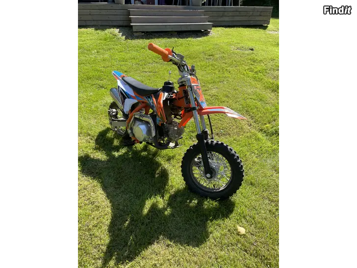 Myydään Minicross 72cc
