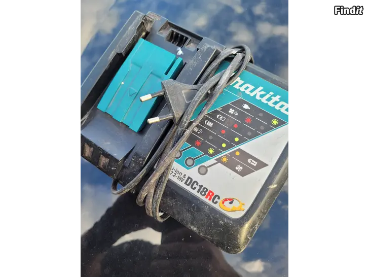 Myydään Makita laturi