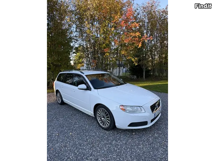 Säljes Säljes Volvo V70 D2 2013