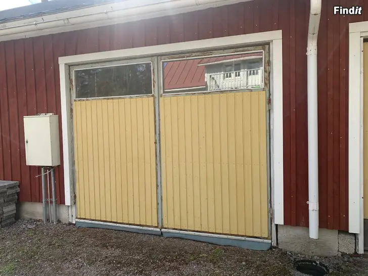 Säljes Garagedörrar