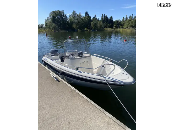 Säljes Yamarin 5200 med 4-takts Yamaha F80