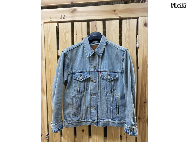 Myydään Levis farkkutakki