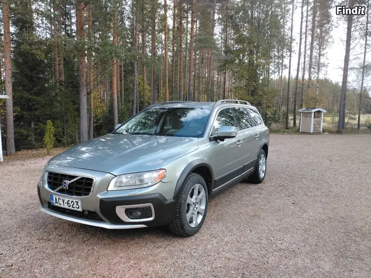 Säljes Hyvänkuntoinen XC70 täydellisellä huoltokirjalla