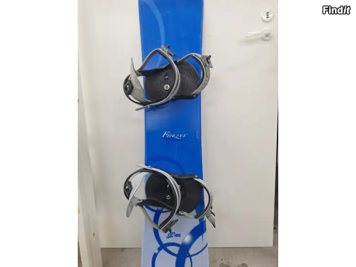 Säljes Snowboard