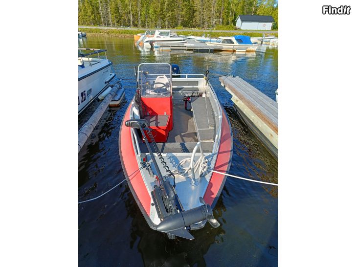Myydään Buster L Special / Suzuki DF50 22
