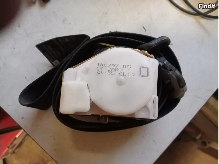 Myydään Opel Astra 3D HB 1998 vasen etuturvavyö 90359905