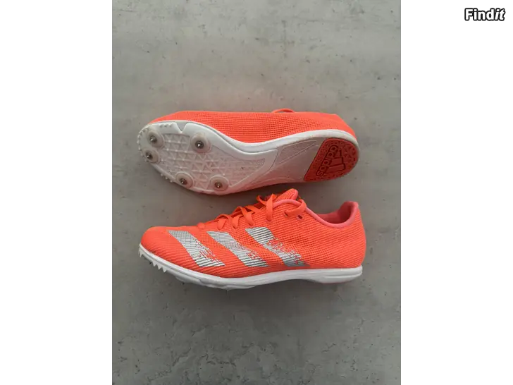 Säljes Adidas spikskor