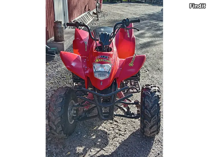 Myydään Fusion150 mönkkiä