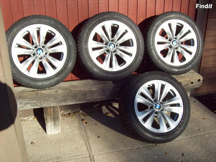 Myydään BMW 18 Nastarenkaat Alkuperäisillä aluvanteilla
