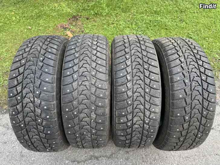 Myydään Nastarenkaat  195/65R15