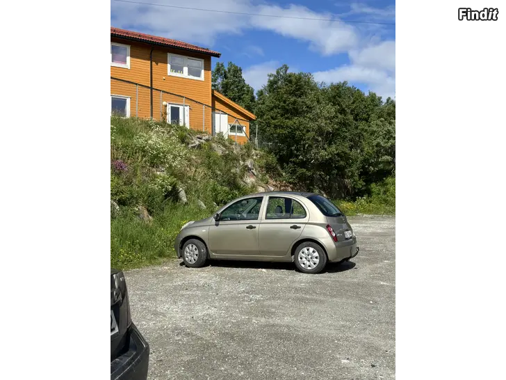 Myydään Nissan Micra 2004