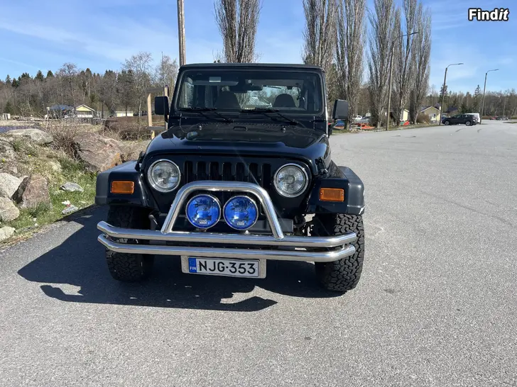 Myydään Jeep wrangler