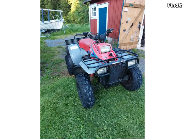 Myydään polaris 400