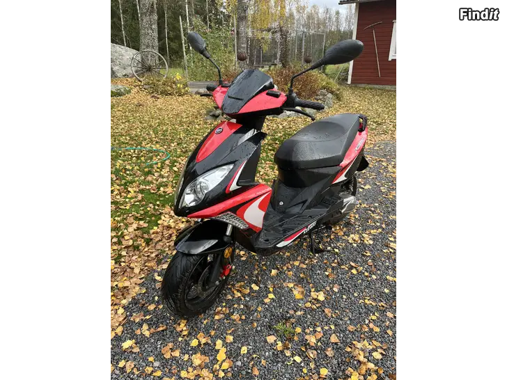 Säljes Keeway F-act
