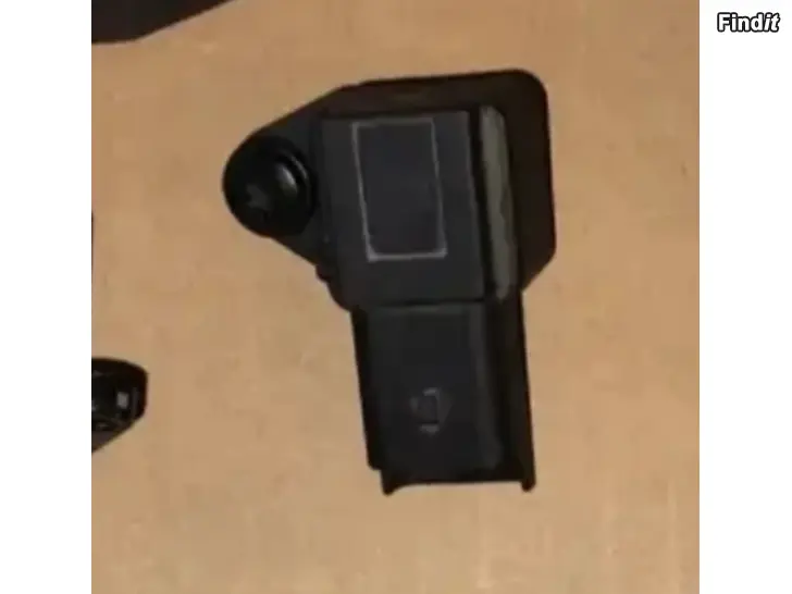 Myydään Ahtopaineanturi välijäähdytin valeo