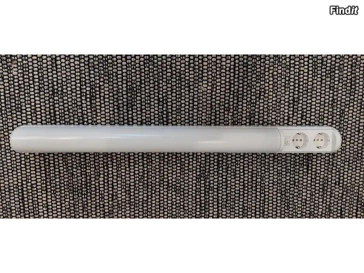 Myydään Bänkarmatur 77cm, 18W