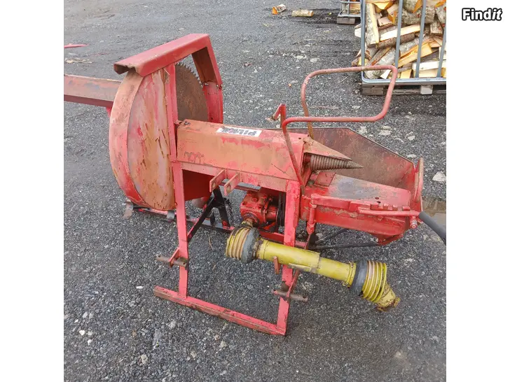 Myydään Traktordriven vedcirkel / klyv