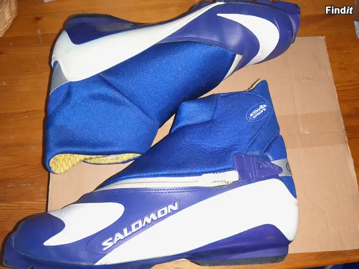 Myydään Salomon Sns 44 monot