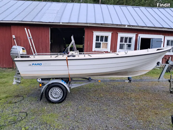 Säljes Paro 4700
