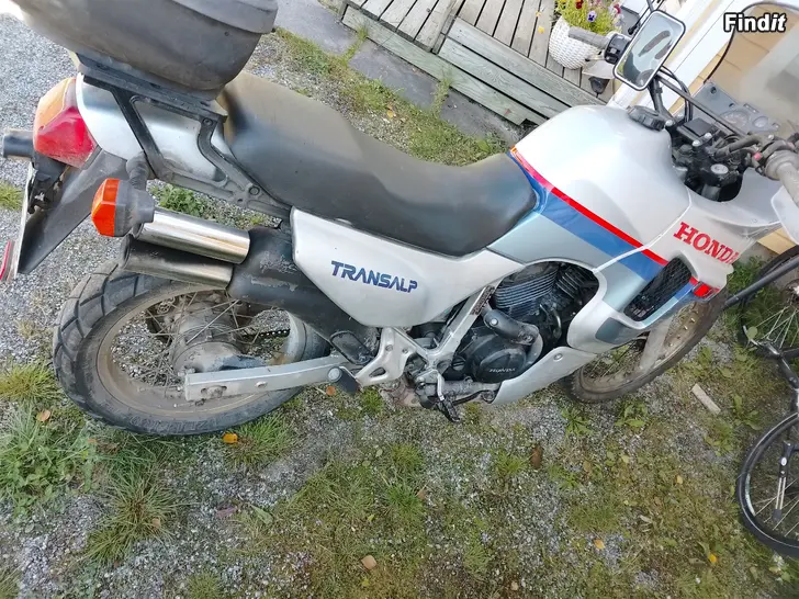 Säljes Honda transalp 600