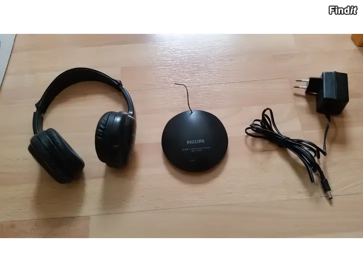 Myydään Stereo Headphone PHILIPS SBC HC8305 langaton FM kuuloke hinta 10e