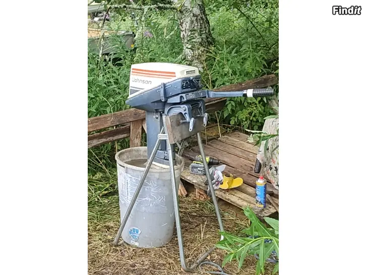 Myydään Johnson - Evinrude 15