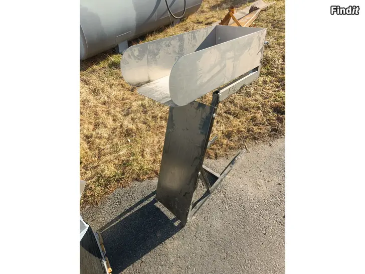 Myydään Klapisäkitin 35cm puulle