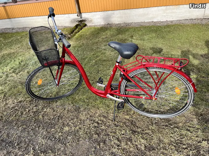 Myydään Ny damcykel