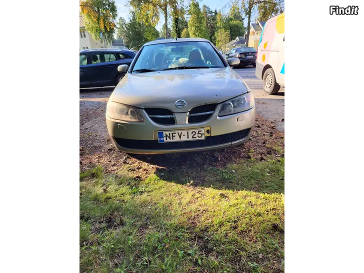 Myydään Nissan Almera -04 bens