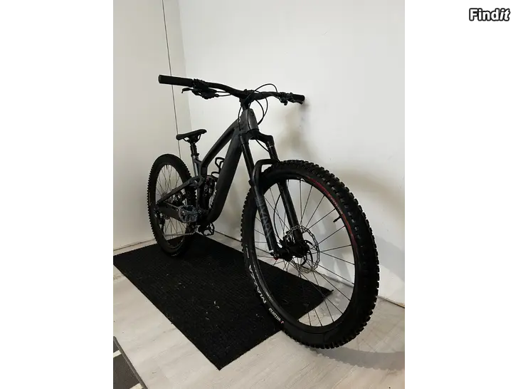 Myydään Trek fuel ex al