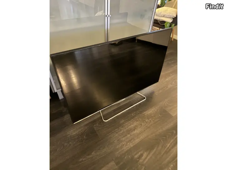 Myydään Philips 47 tum