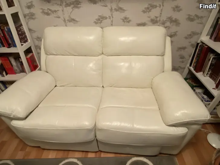 Säljes Soffa