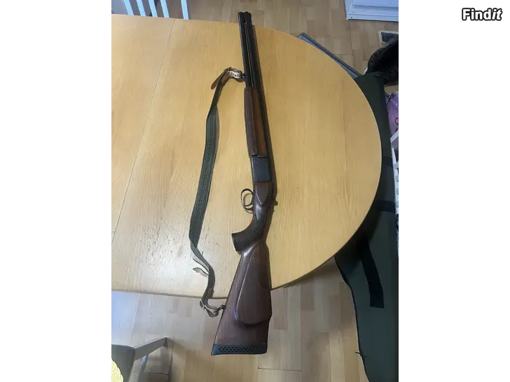 Myydään Tikka M77 12cal haulikko