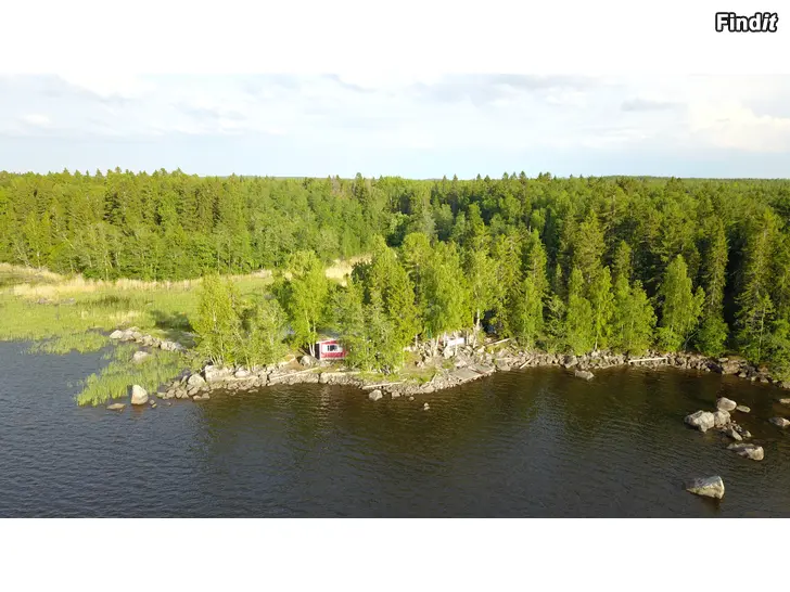 Vuokrataan Sommarstugetomt med bastu och el uthyres som husvagnsplats i Hellnäs