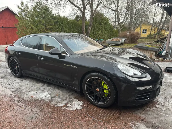 Säljes Porsche Panamera S E-Hybrid