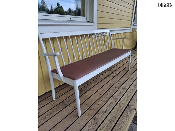 Säljes Kökssoffa